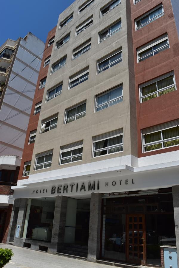 מר דל פלאטה Hotel Bertiami מראה חיצוני תמונה